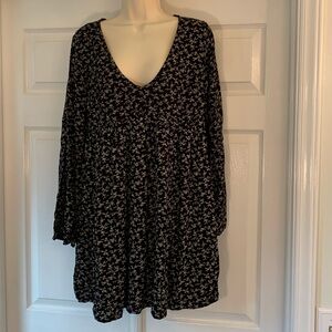 Black & White floral tunic top Denim & Supply by Ralph Lauren sz m